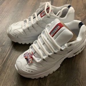 Skechers Woman Shoes NWT